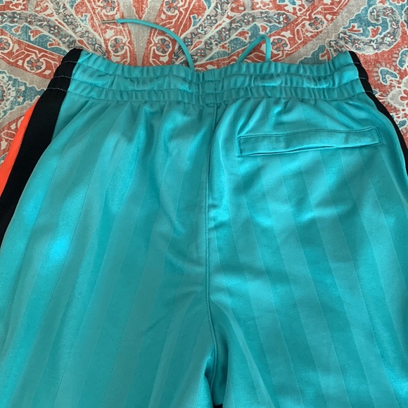 Puma set - Picture 7 of 8